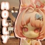 Molly: The Near Mint Hero